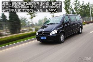 国产威霆试驾视频,驾驭尊贵，体验非凡商务之旅