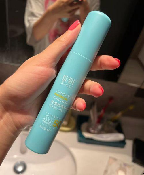 国产防晒膜评测视频教程,揭秘热门产品防晒效果与性价比