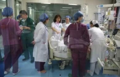 苏军抢救中国产妇视频,跨国救援彰显人道主义精神