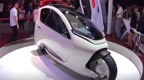 国产两轮汽车堵车视频,车流如织，交通瘫痪