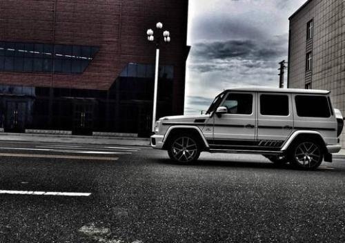 国产大g奔驰视频,硬派越野新标杆，驾驭极限的传奇之旅  第3张