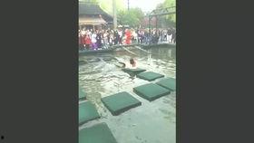 国产在线吃辣条视频观看  第1张