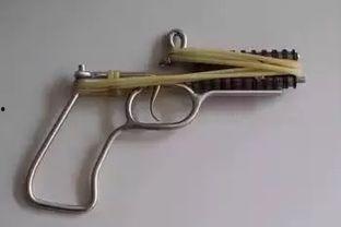 国产皮筋枪视频,创意玩具还是潜在隐患？  第3张